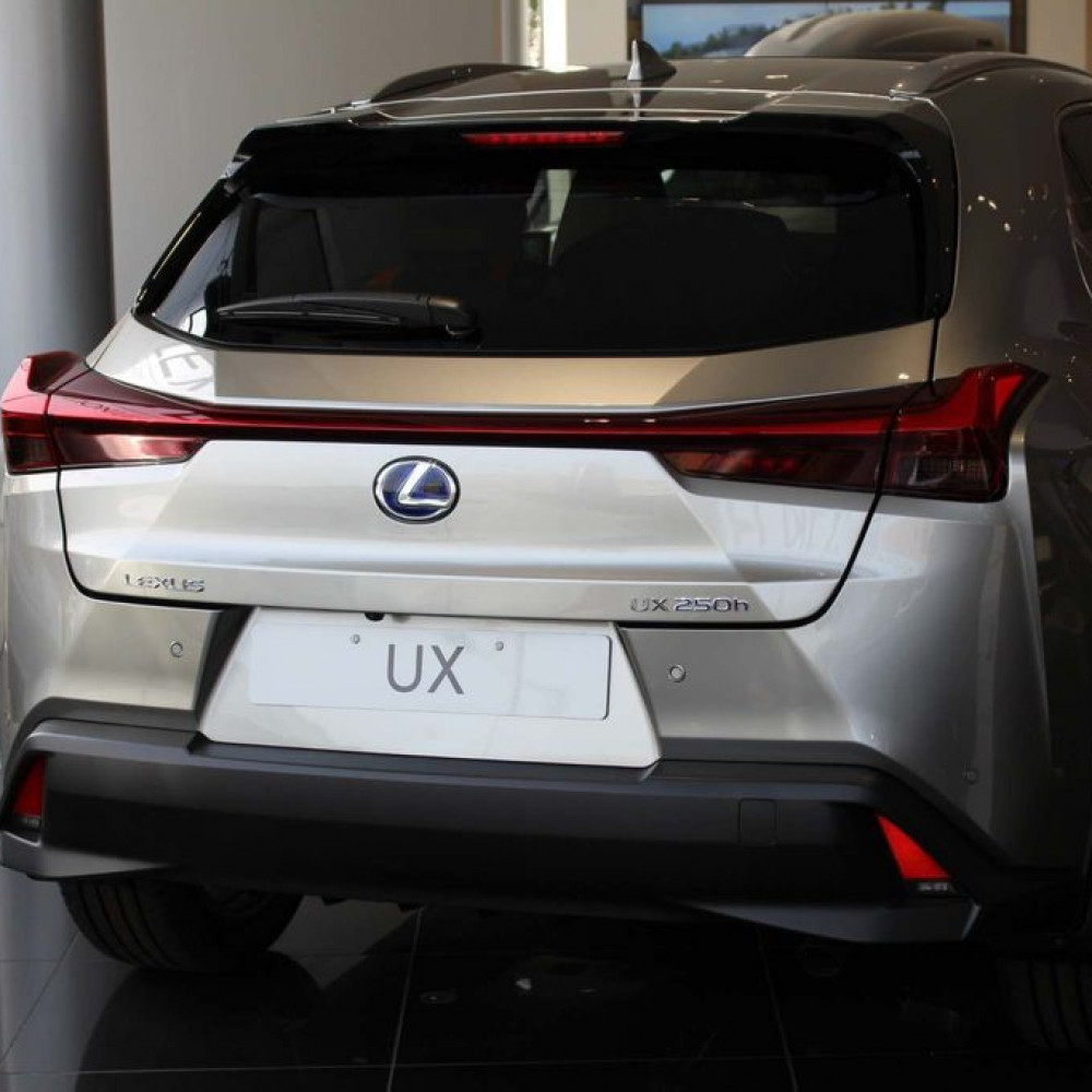 lexus-ux-the-forgotten-premium-compact-suv