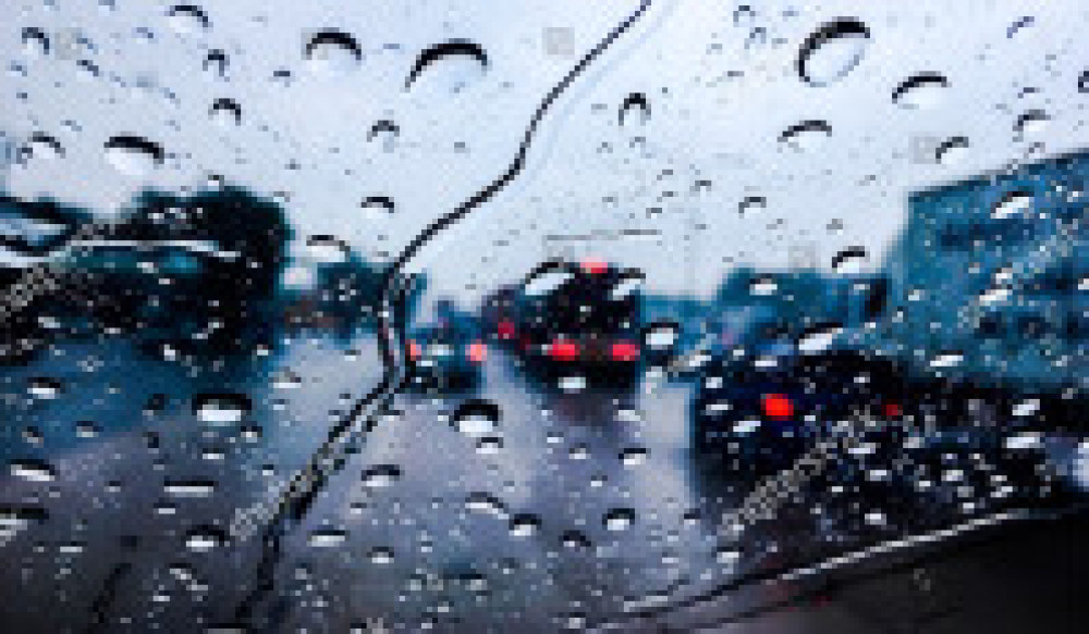 navigating-the-rainy-season-on-sa-roads-2
