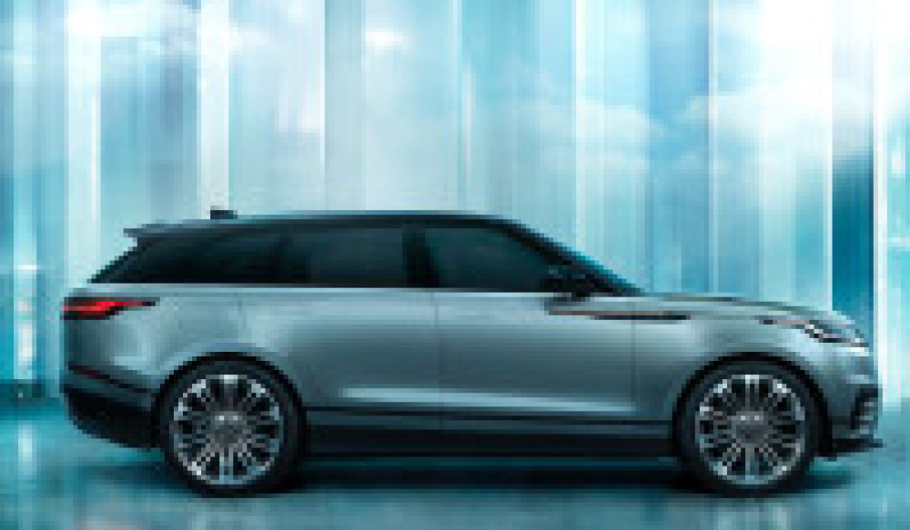 range-rover-to-introduce-an-enhanced-velar-2