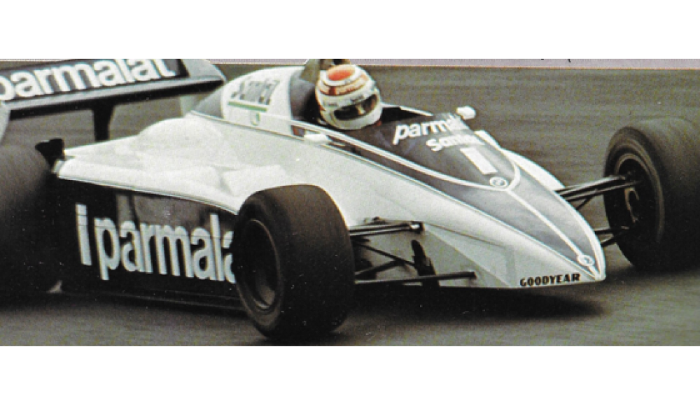 which-was-the-first-formula-1-car-to-clock-200-mph-2