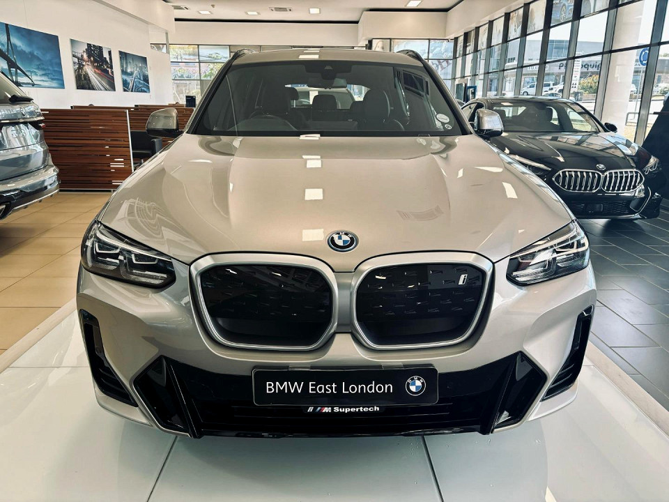 BMW iX3 , image 2