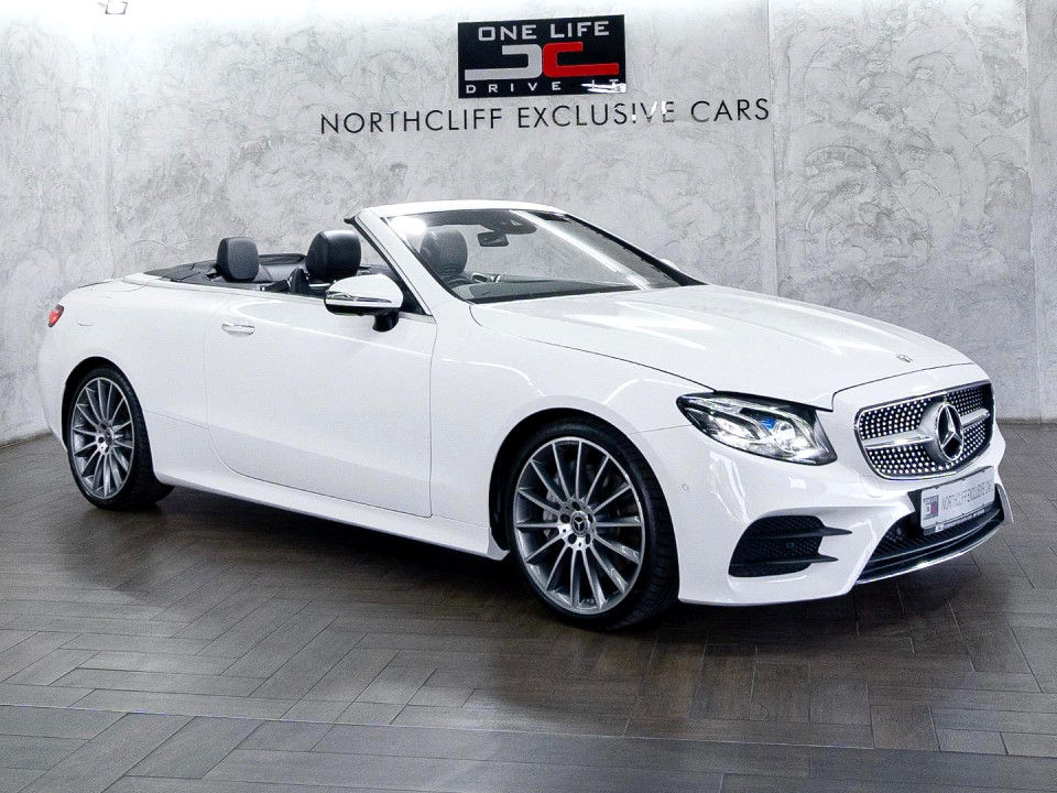 MERCEDES-BENZ E 300 CABRIOLET, image 2