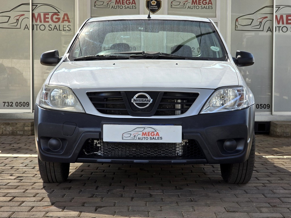 NISSAN NP200 1.6 A/C P/U S/C, image 1