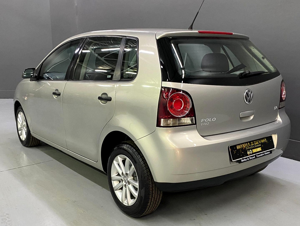 Volkswagen Polo Vivo Hatch 1.6, image 2