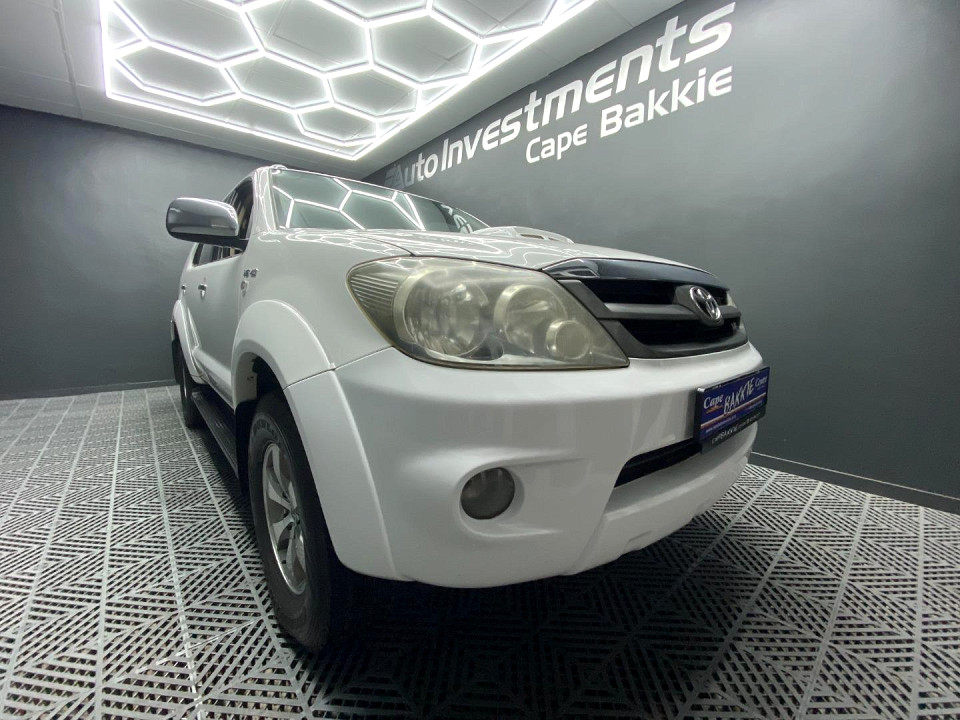 TOYOTA FORTUNER 4.0 V6 A/T 4X4, image 1