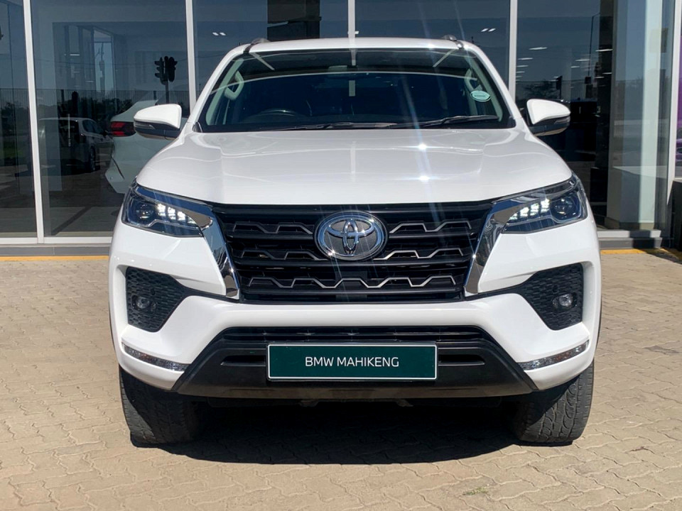 TOYOTA FORTUNER 2.8GD-6 R/B A/T, image 2