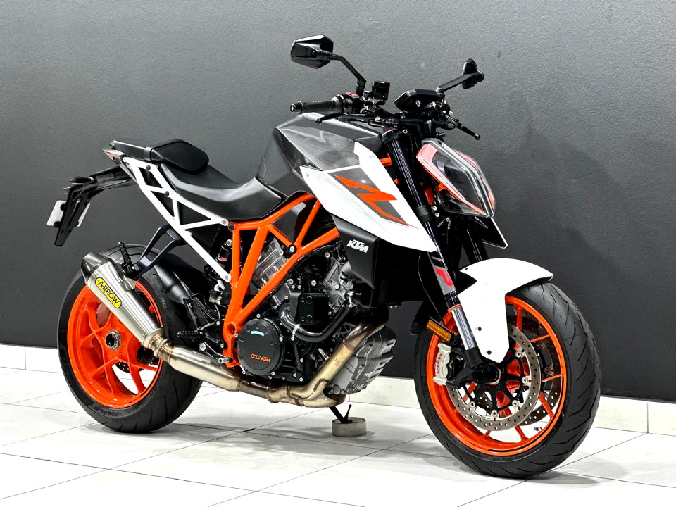 KTM SUPERDUKE R, image 1