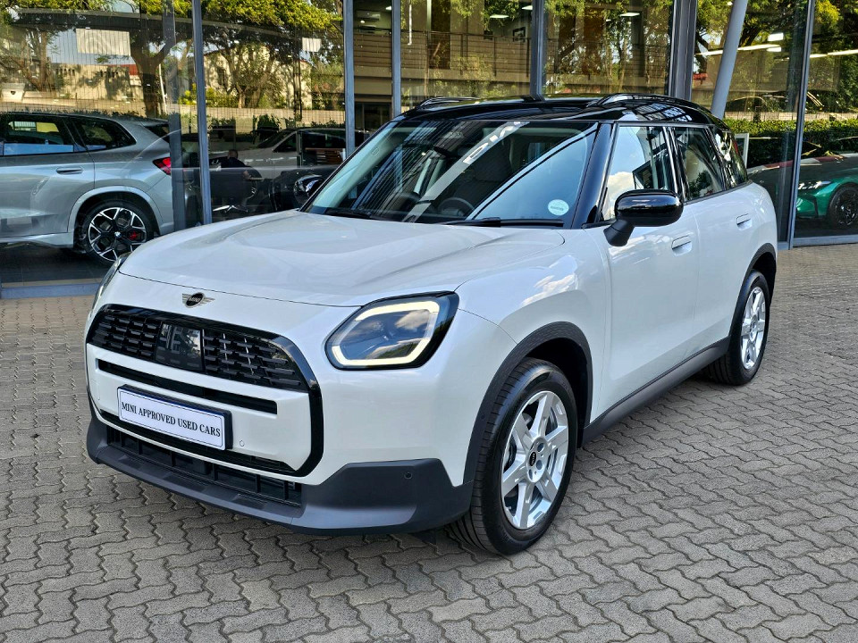 MINI COOPER COUNTRYMAN C (U25), image 1