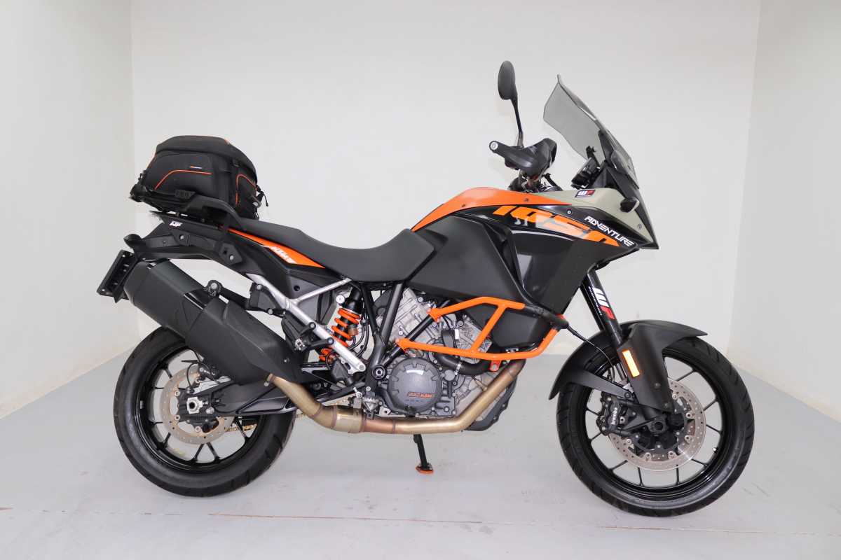 KTM 1050 ADVENTURE, image 1