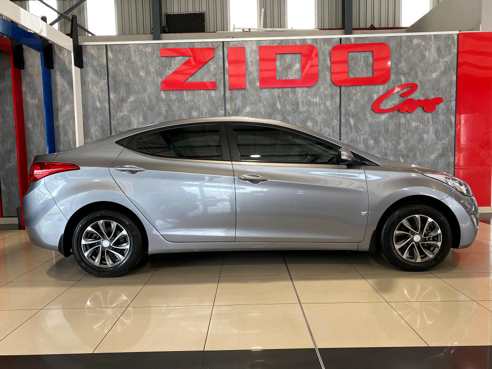 HYUNDAI ELANTRA 1.6 GLS/PREMIUM, image 2