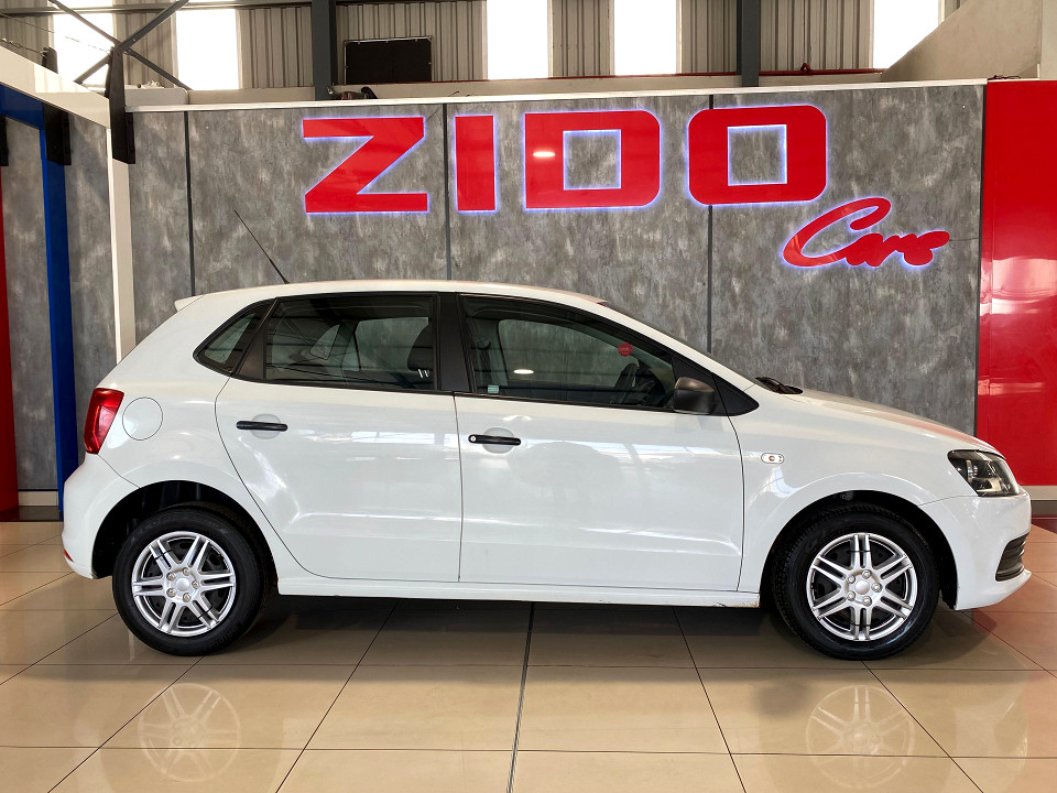 VOLKSWAGEN POLO VIVO 1.4 TRENDLINE (5DR), image 2