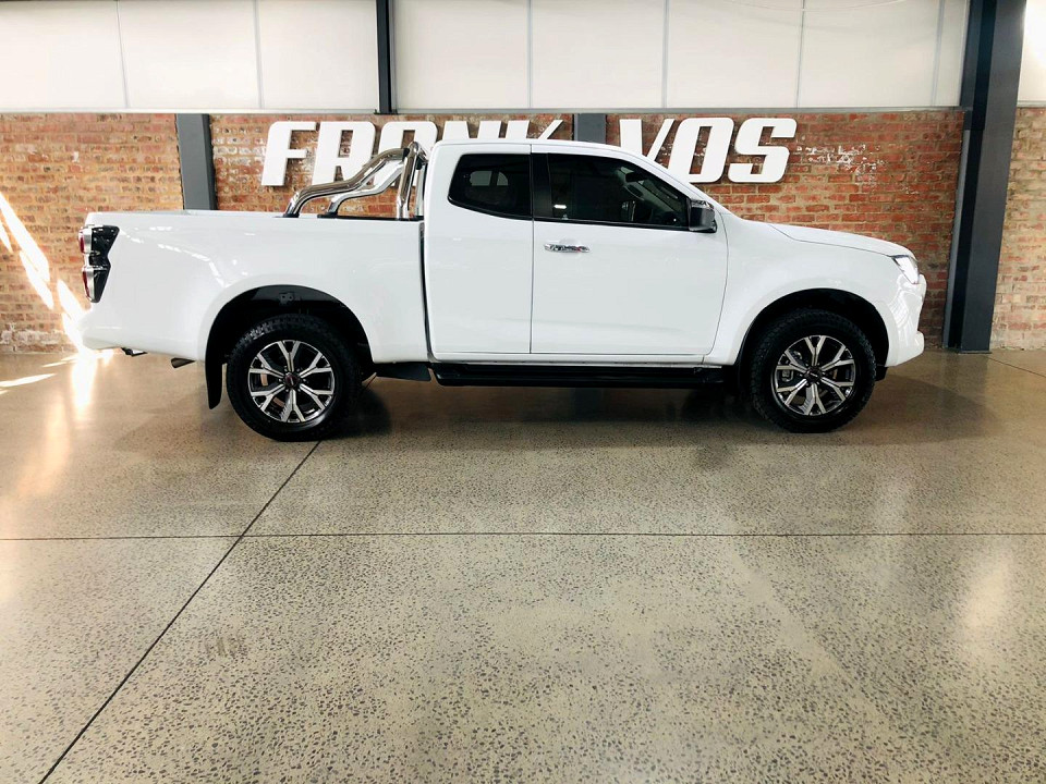 ISUZU D-MAX 3.0 Ddi LSE A/T E/CAB, image 2
