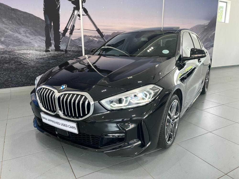 BMW 118i M Sport, image 2