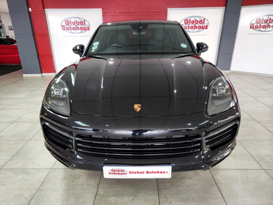 PORSCHE CAYENNE COUPE, image 2