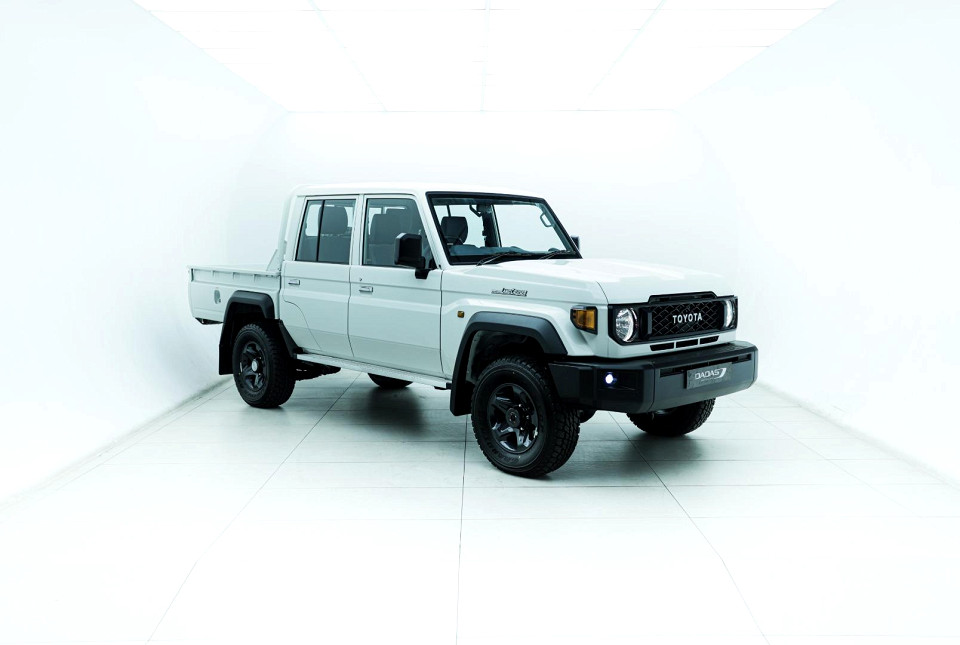 TOYOTA LAND CRUISER 79 2.8 GD-6 P/U D/C A/T, image 1