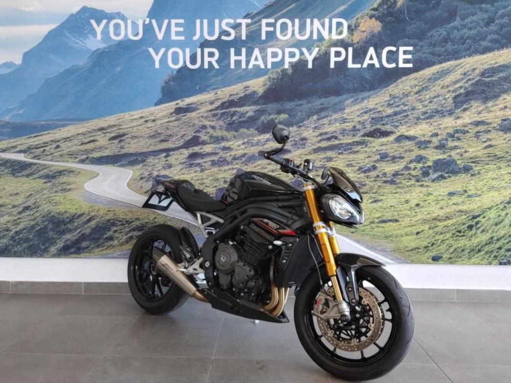 Triumph Speed Triple 1200 RS, image 2