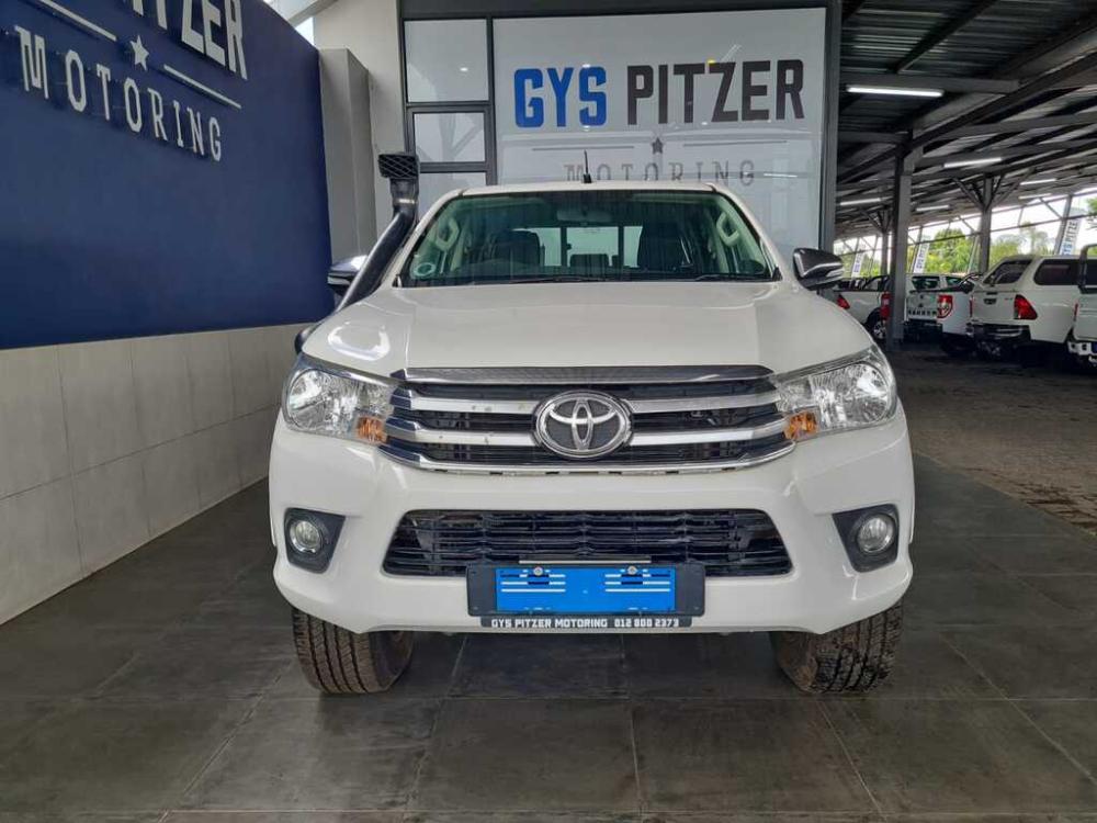 Toyota Hilux 2.8GD-6 double cab 4x4 Raider, image 2