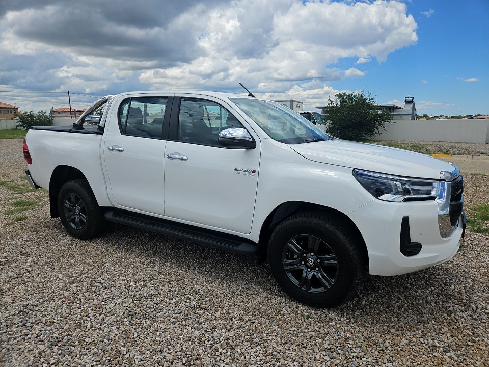 TOYOTA HILUX 2.8 GD-6 RB RAIDER A/T P/U D/C (MHEV), image 1