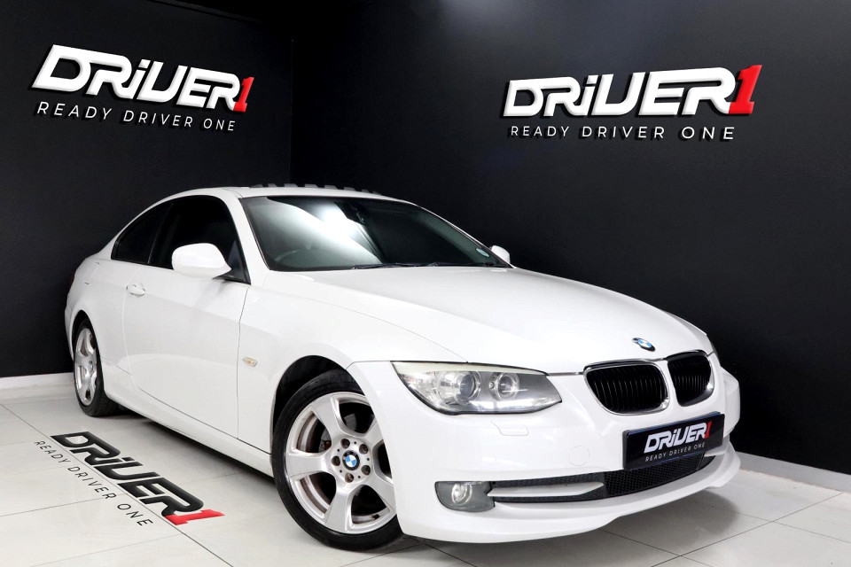 BMW 320i COUPE A/T (E92), image 1