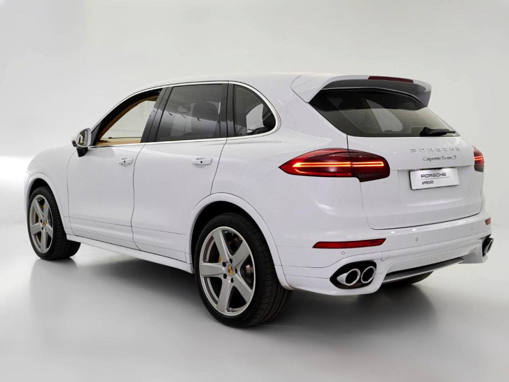 Porsche Cayenne turbo S, image 2