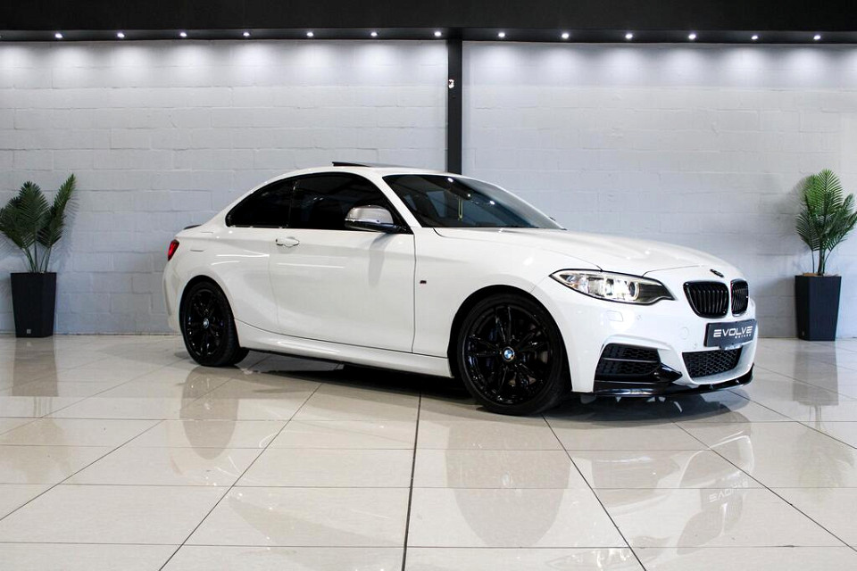 BMW M235i coupe auto, image 1
