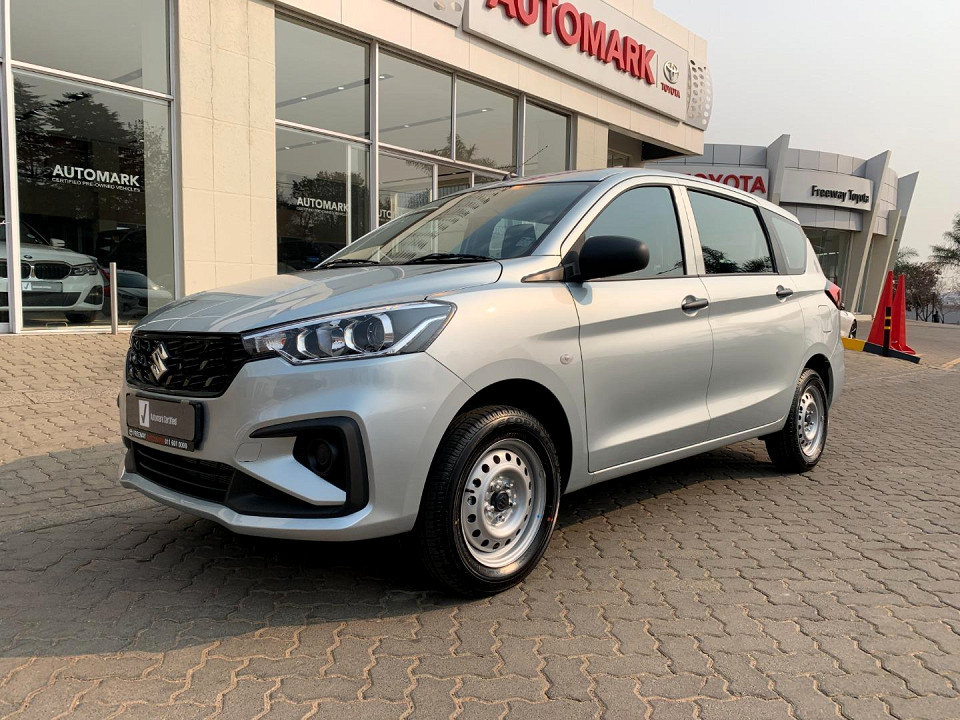 SUZUKI ERTIGA 1.5 GA, image 2