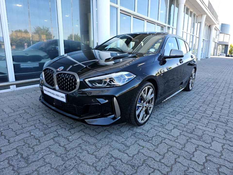 BMW M135i xDrive, image 1