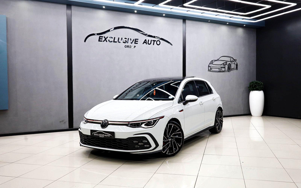 Volkswagen Golf 8 GTi  2.0 TSI DSG, image 1