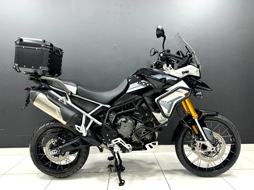 TRIUMPH 900 Rally Pro, image 2