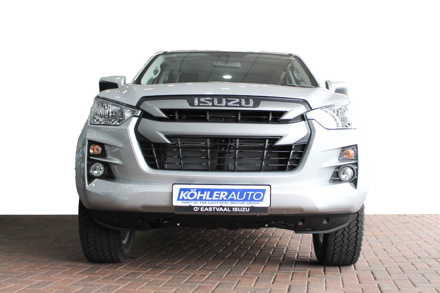 ISUZU D-MAX 1.9 Ddi LS 4X4 A/T D/C P/U, image 2