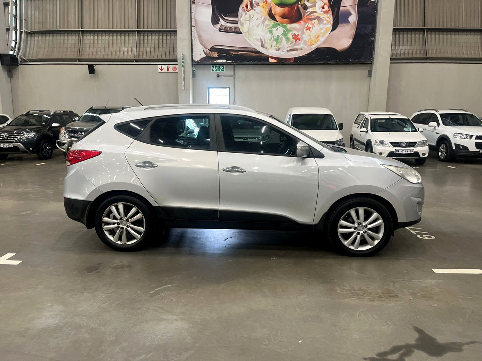 Hyundai ix35 2.4 GLS/ELITE AWD A/T, image 2