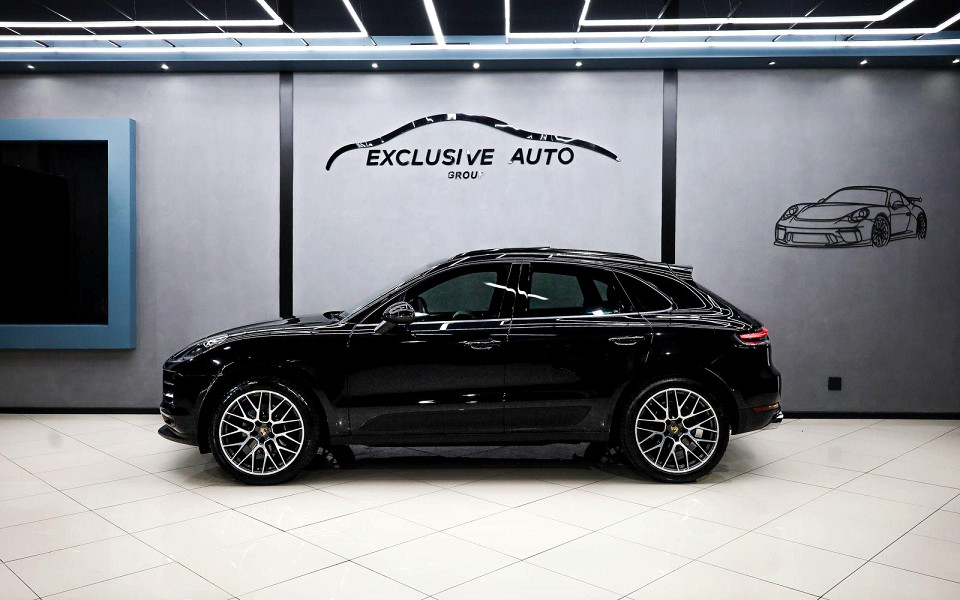 PORSCHE MACAN, image 2