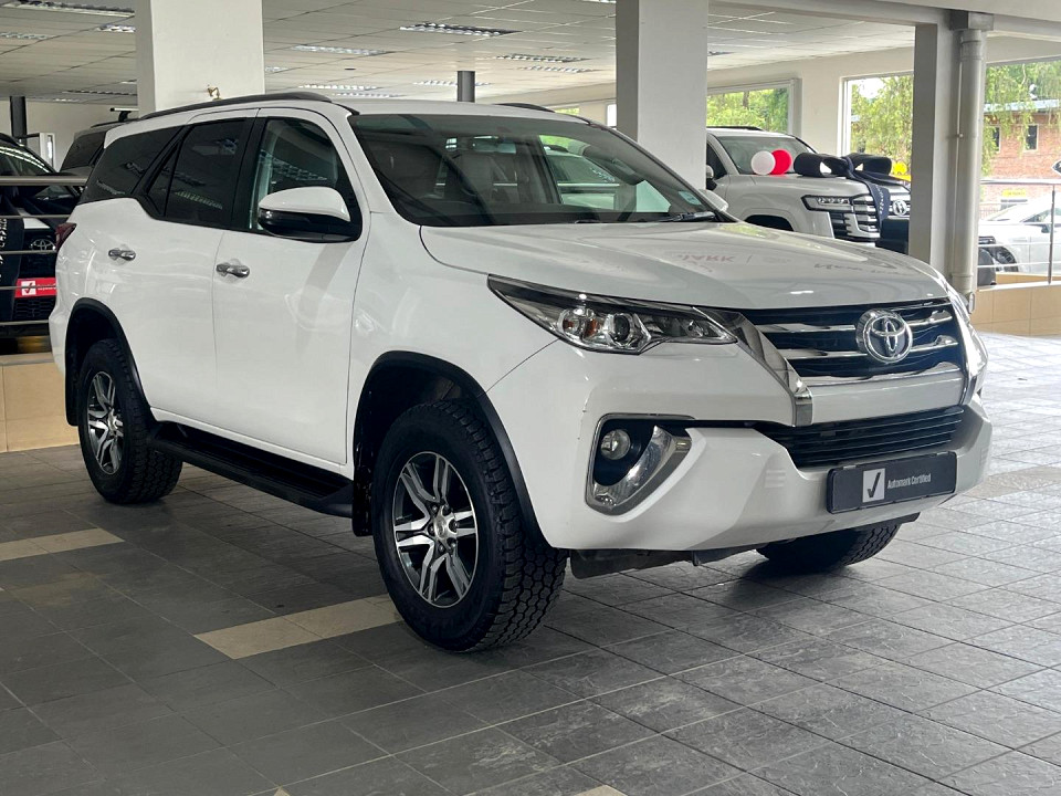 TOYOTA FORTUNER 2.4GD-6 4X4 A/T, image 1