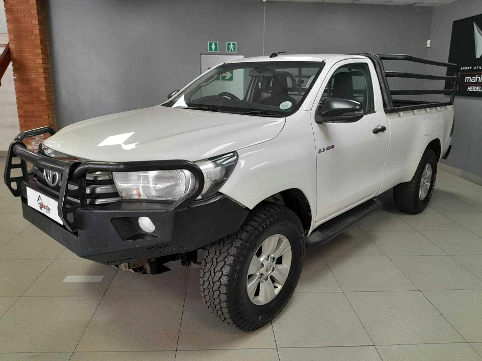Toyota Hilux 2.4GD-6 4x4 SRX auto, image 1