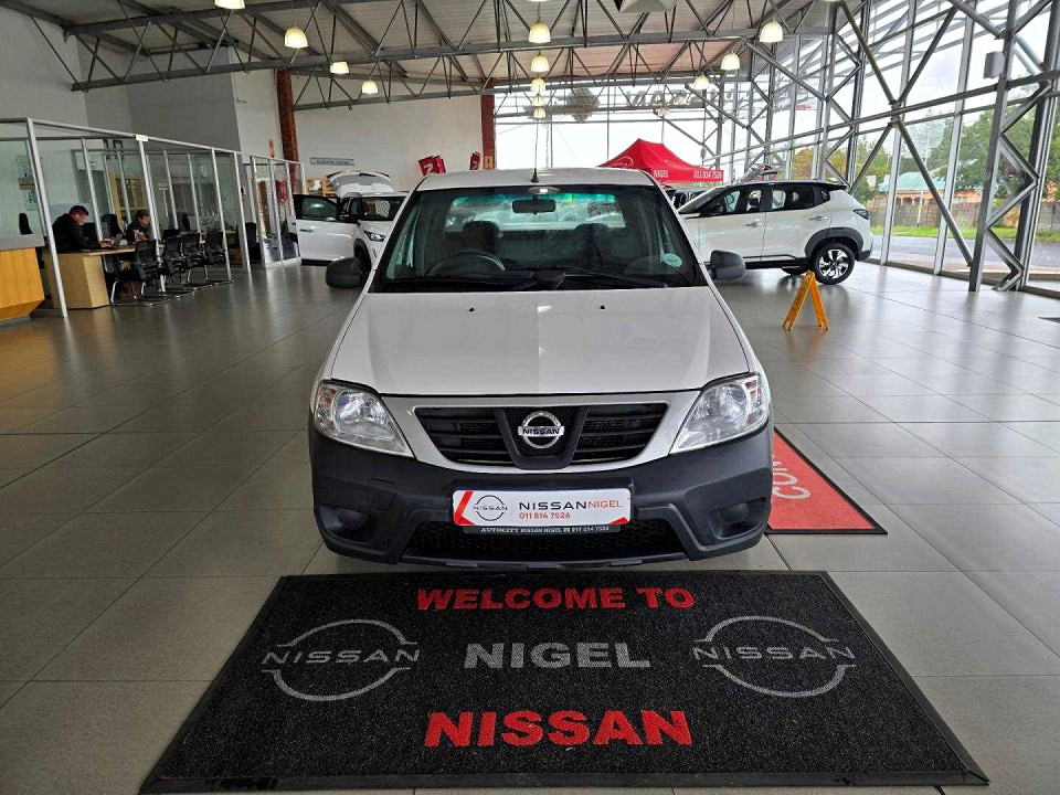 NISSAN NP200 1.6  A/C SAFETY PACK P/U S/C, image 2