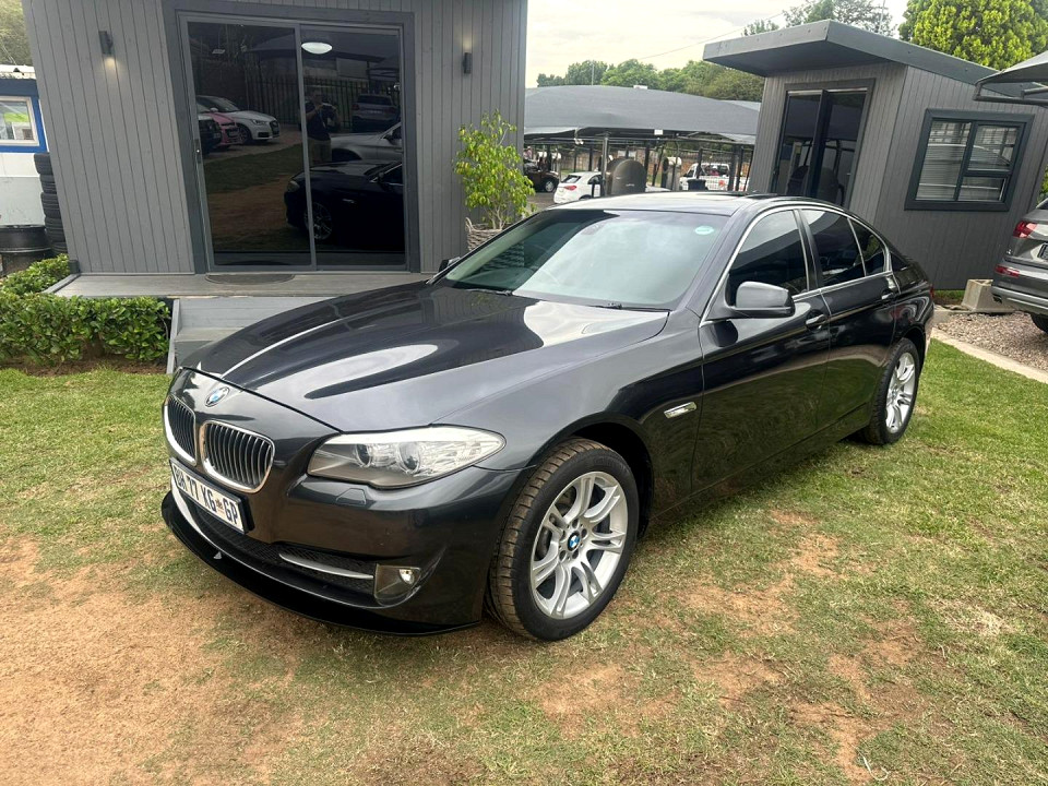 BMW 523i EXCLUSIVE A/T (F10), image 1