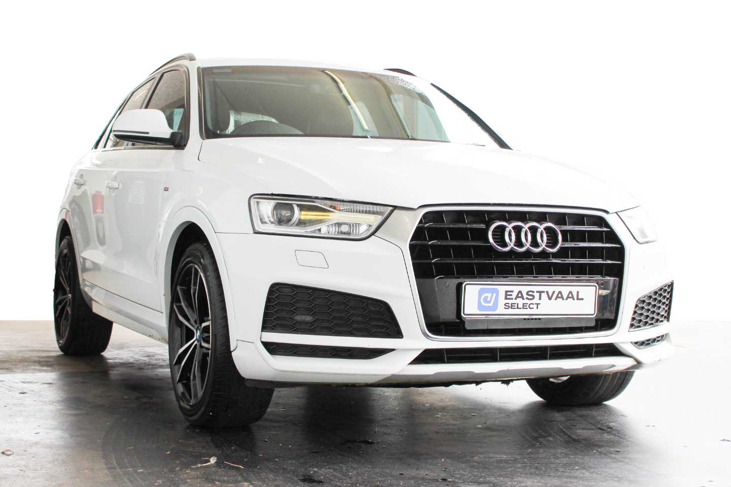 AUDI Q3 1.4T FSI STRONIC (110KW) (35 TFSI), image 1