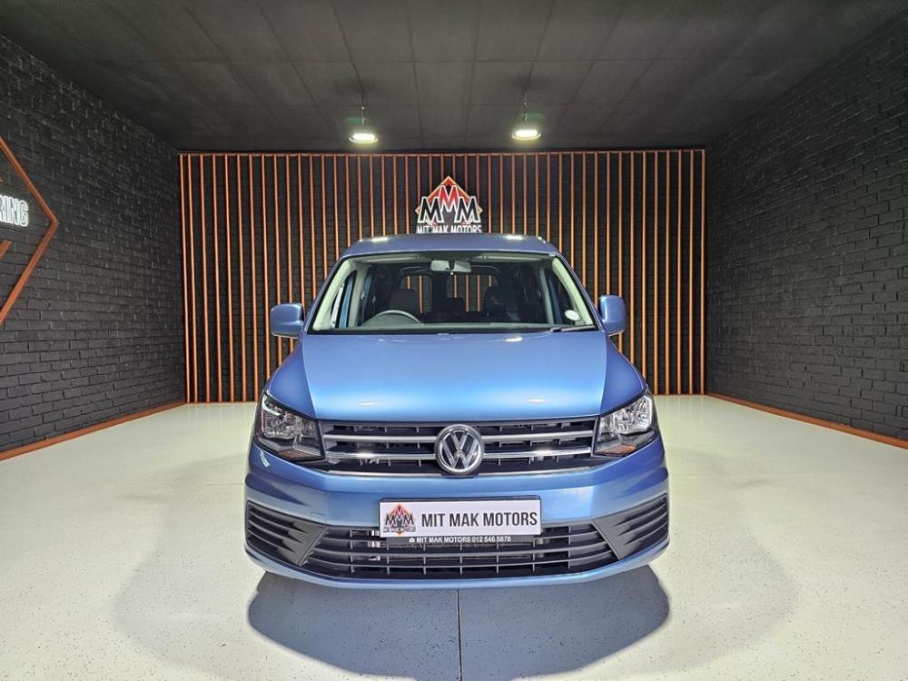 Volkswagen Caddy4 Crewbus 1.6i, image 2