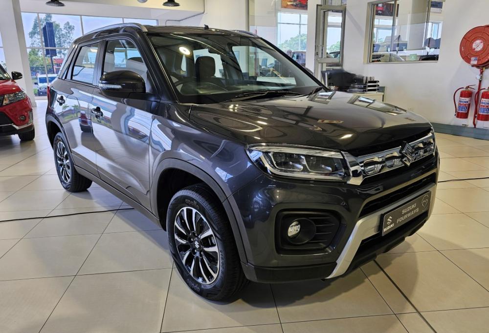 Suzuki Vitara Brezza 1.5 GLX, image 1