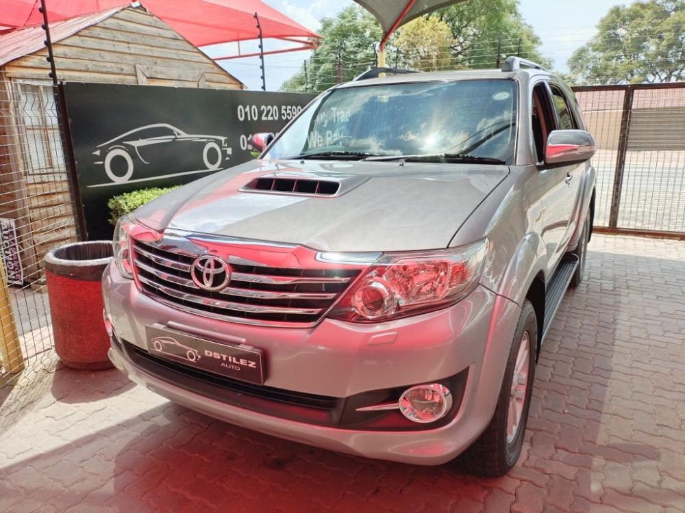 Toyota Fortuner 3.0D-4D R/B auto, image 1