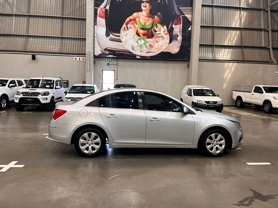 CHEVROLET CRUZE 1.6 LS, image 2