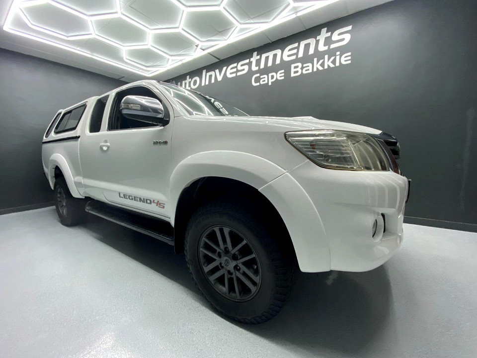 TOYOTA HILUX 3.0D-4D RAIDER XTRA CAB, image 1