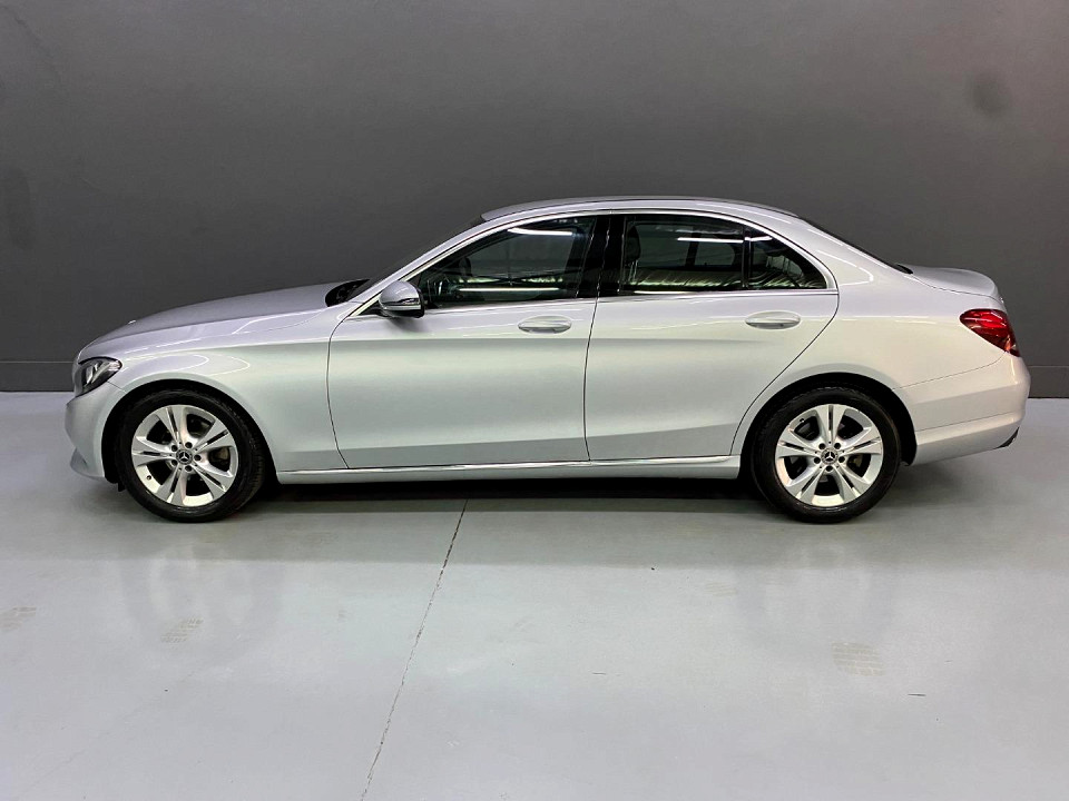 MERCEDES-BENZ C180 AVANTGARDE A/T, image 2