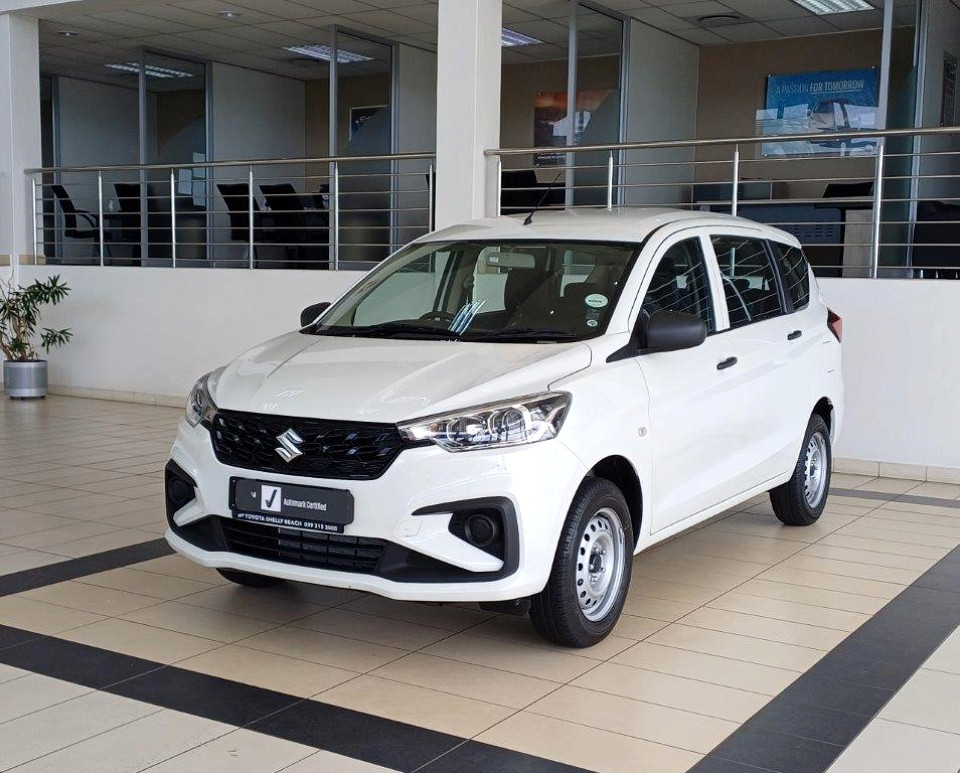 SUZUKI ERTIGA 1.5 GA, image 2