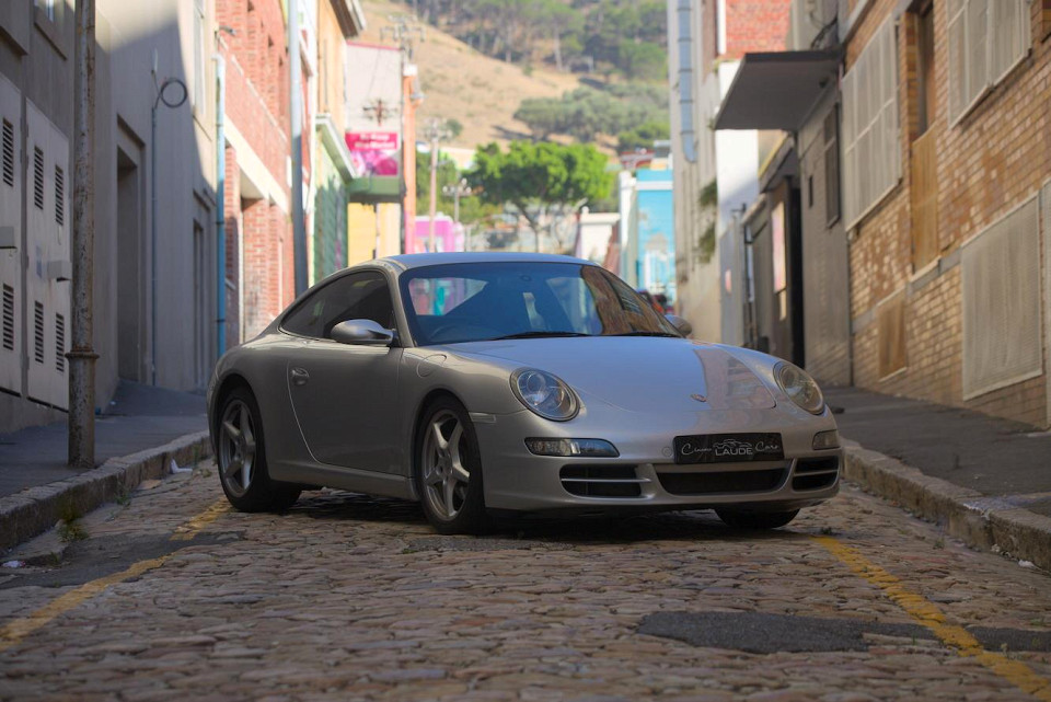 PORSCHE 911 CARRERA COUPE, image 1