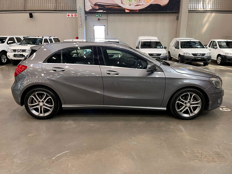 MERCEDES-BENZ A 220 CDI BE A/T, image 2
