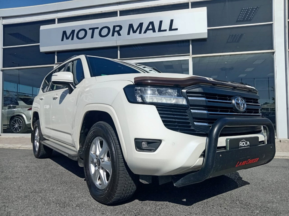 TOYOTA LANDCRUISER 300 V6 3.3D GX-R, image 1
