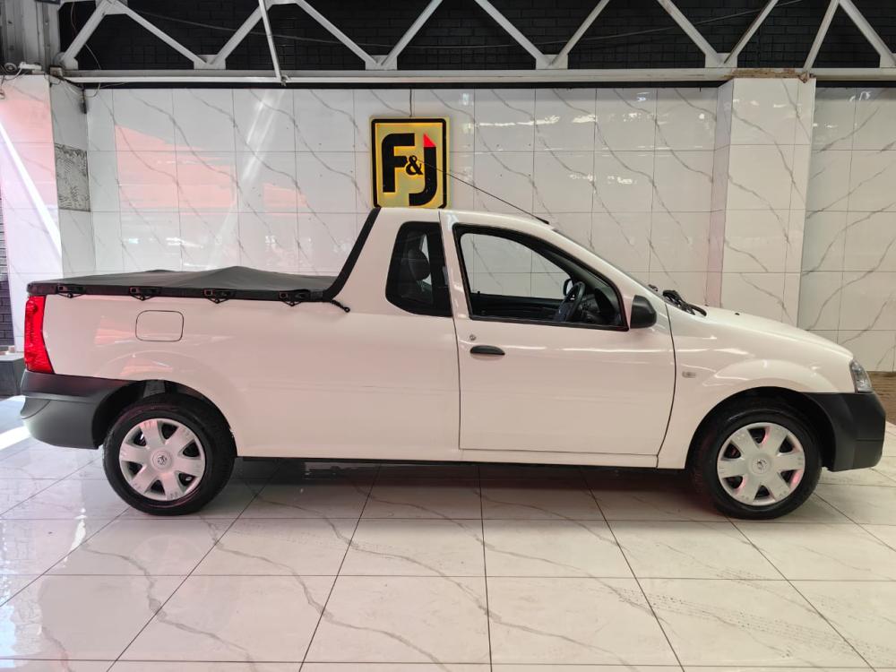 Nissan NP200 1.6 8V Base A/C + Safety Pack, image 2