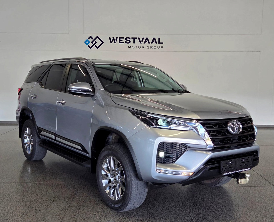 TOYOTA FORTUNER 2.8GD-6 4X4 A/T, image 1