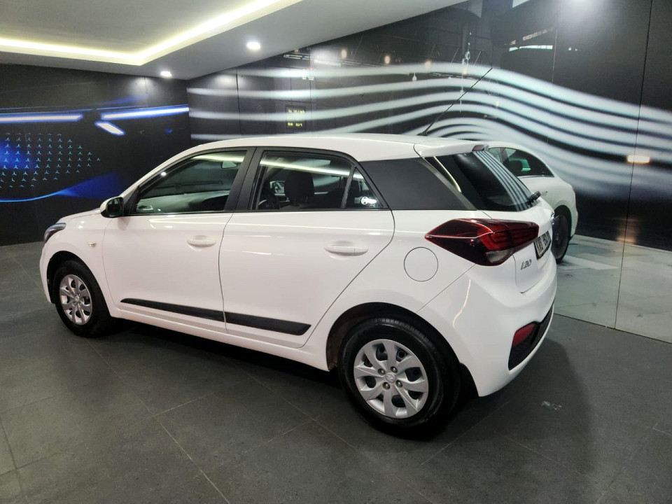 HYUNDAI i20 1.2 MOTION, image 2